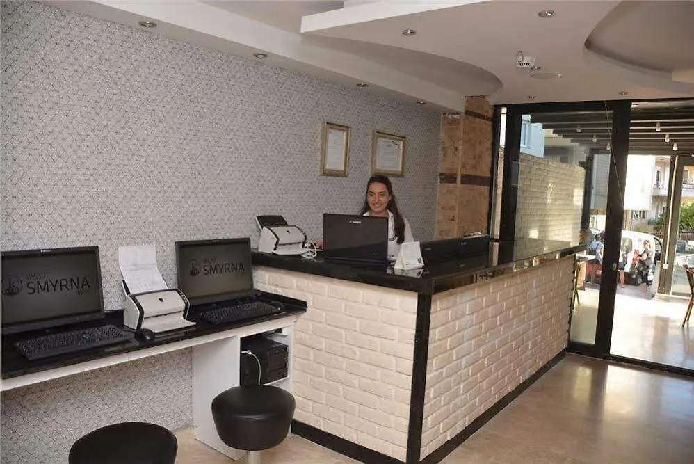 Best Smyrna Otel 쿠사다시 호텔